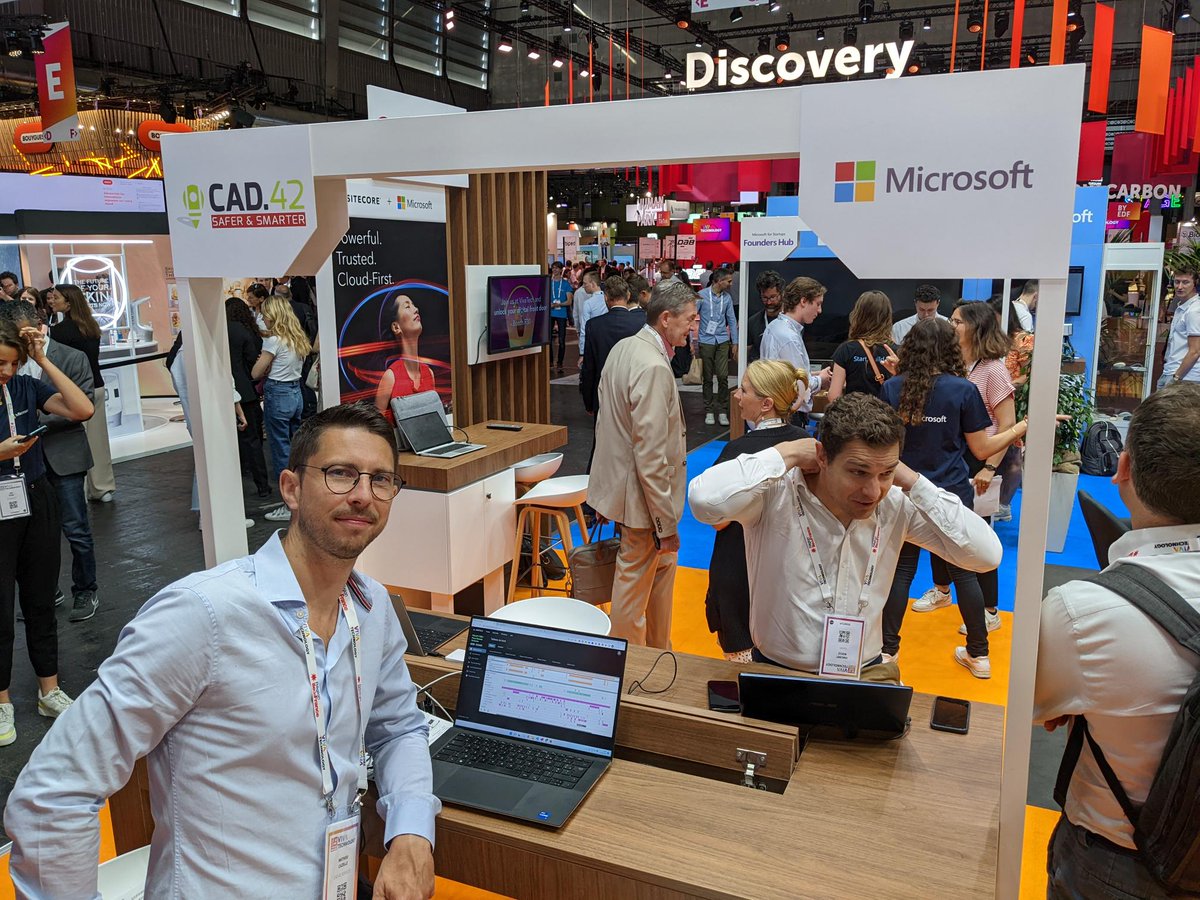C'est parti pour 3 jours de #Vivatech sur le booth <a href="/microsoftfrance/">Microsoft France</a>