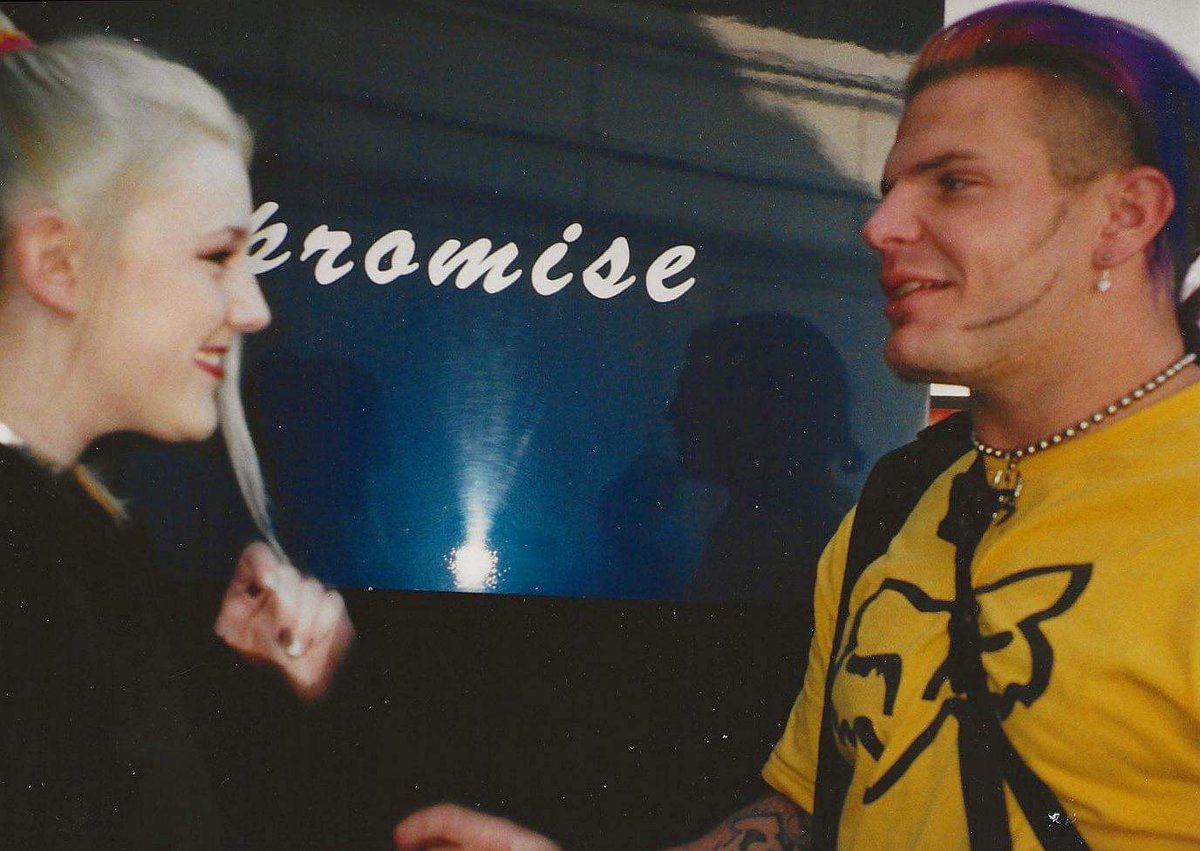 Tiamatnoir's tweet image. #decadesago and still... will always support @JEFFHARDYBRAND on his road to recovery. Sending love to @BethBrittHardy_ and the girls ♥️