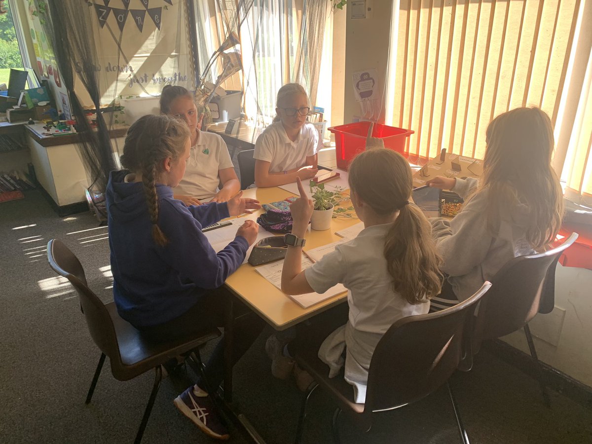 gilwern_school's tweet photo. #GilwernYear6 have been exploring cost of living in the present day and compared this to #waywayback. We discussed inflation, how costs are rising and what we could do at home to cut costs and save energy #ethicalinformedcitizens #mathsnumeracy @NW_MoneySense #moneyweek2022 https://t.co/xwJiwgm3Uu