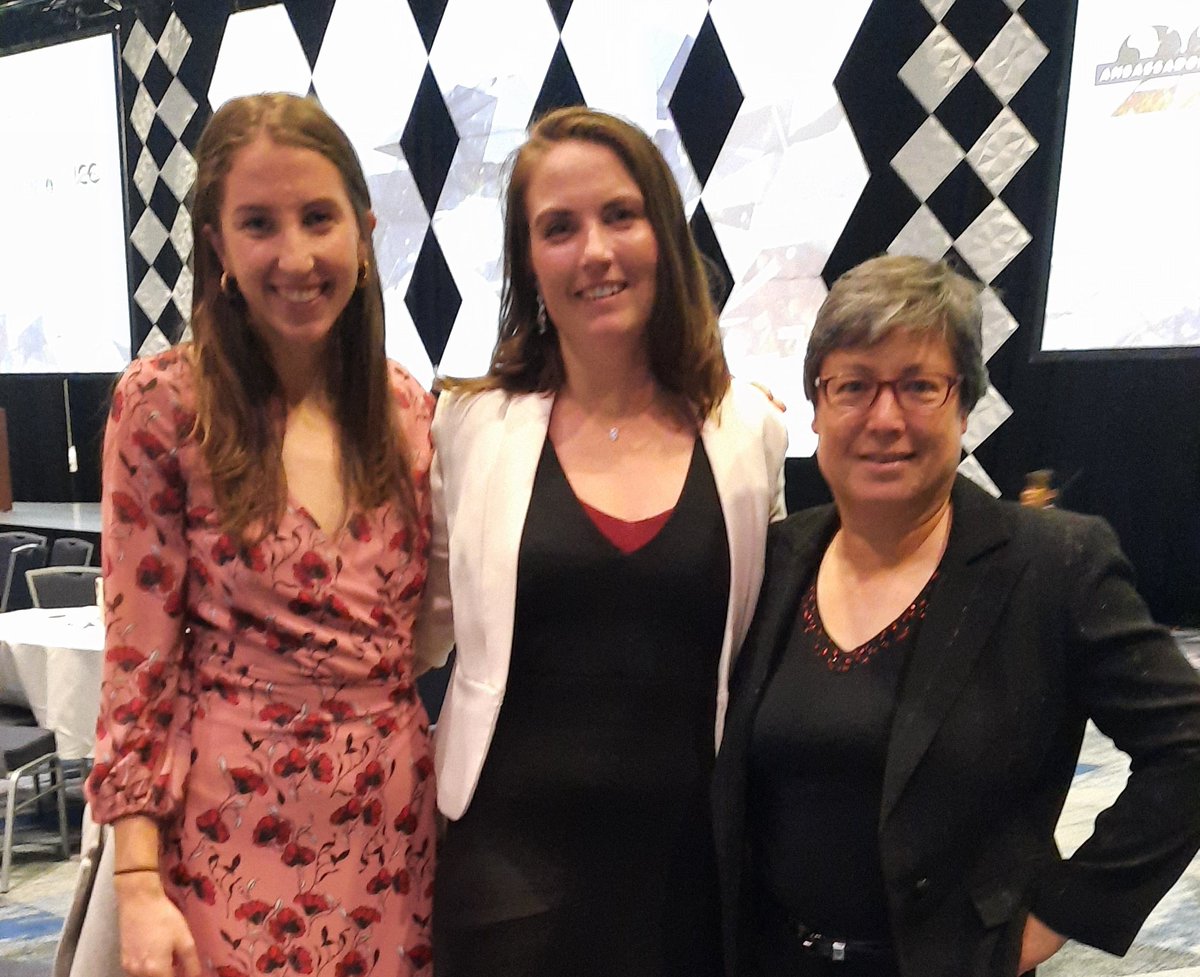minerva_network's tweet photo. #buildbackbest the theme at tonight's @BESydney Global Ambassadors Gala Dinner - sport already playing a huge part.
Thanks to @lynbesydney for a wonderful night! https://t.co/RkPkgesmyE