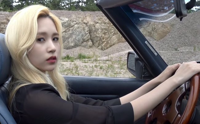 randomtwiceu's tweet photo. This Mina driving us crazy 😳😵‍💫🐧

#MINA #TWICE #mina #twice #트와이스 #トゥワイス #미나 https://t.co/1L9m9xTmA0