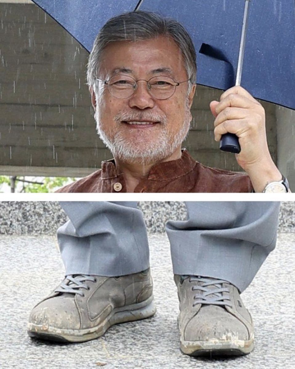 МунЖэИн ерөнхийлөгчийн өнөөдрийн дөр төрх 
Яваандаа яг КFC өвөө шиг болох байх 
Хүнд үнэхээр хөрөнгө мөнгө хэрэггүй хоёр идэхгүй хоосон хонохгүй хөл гараа хөдлөгөөд ногоо цагаа тариад бусдын адил амьдарч байна 
Манай эргүүнүүд суралц