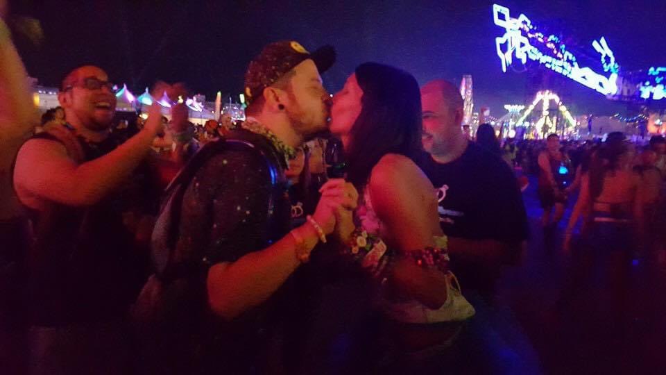 Ravemom0526's tweet photo. Happy Anniversary to my best friend @andwfara1 and the most wonderful husband anyone could ask for. You love me even when I find myself unloveable, and you are an amazing dad to Hannah 🥰 More than I could have ever asked for or need. #couplesthatravetogetherstaytogether #edc2016 https://t.co/kx3oUsx1Xy