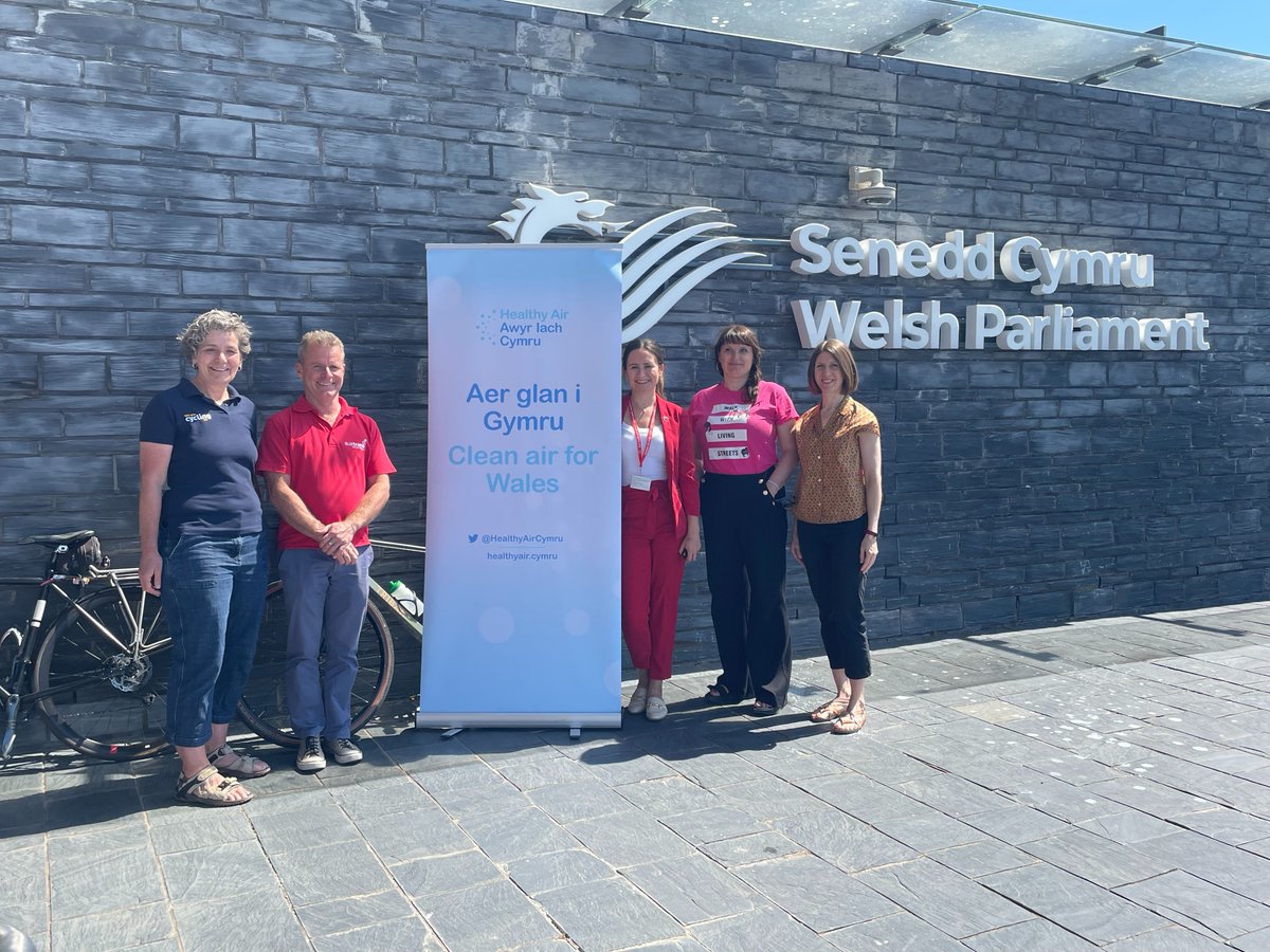 This #CleanAirDay (16 June), with our partners @HealthyAirCymru, we are calling for a #CleanAirAct for Wales sooner rather than later.

Support our call for #cleanair #activetravel #breathe  livingstreets.org.uk/news-and-blog/…
