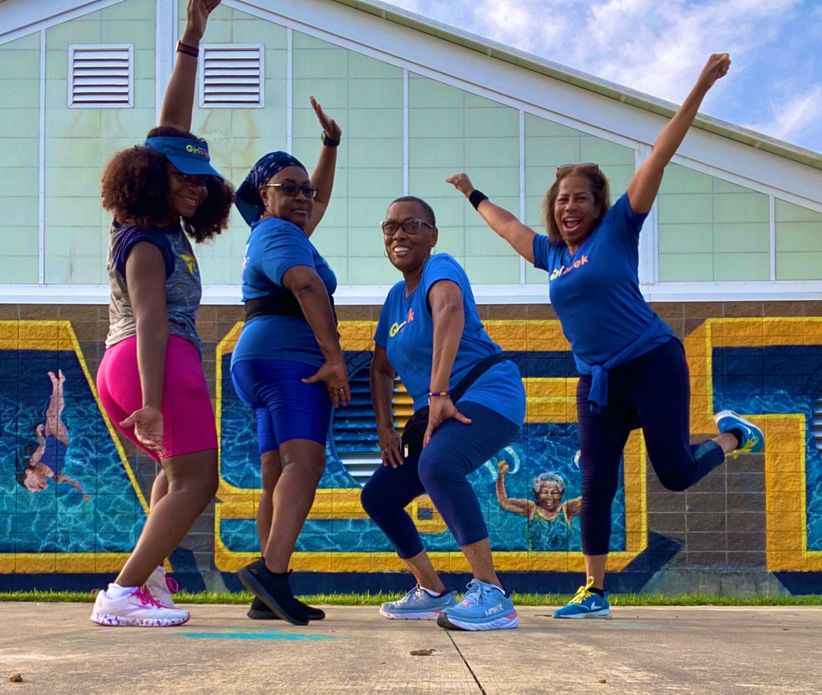 geauxnatural's tweet photo. 💙YOU💛Are🧡WORTHY! 
#SelfLoveIsNotSelfish☺️
#30DayJumpStart #Day14 #EmotionalHealingWalk #WhenIFeelJoyful #GirlTrek #GirlTrekNewOrleans #nolatreks 
👟👟👟👟👟👟👟👟👟 https://t.co/8QqKuDgngC
