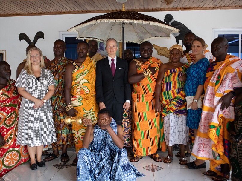 SwedeninNigeria's tweet image. What a delight to see new cultures, meet with local leaders, learn about economic opportunities and explore more Sweden 🇸🇪 - Ghana 🇬🇭 collaborations.

Medaase! 🙏🏽 

#SwedenInGhana #Konongo #Kumasi #Ashanti #Sweden #Ghana #DiplomaticRelations