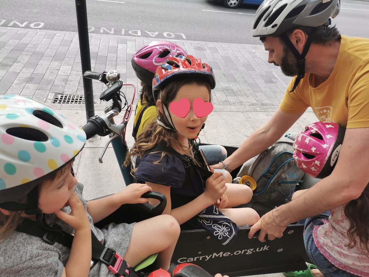 annamoore83's tweet image. 3 kids in this, plus swimming stuff and shopping. And frequently 2 violins, sometimes a cello or two, tennis racquets, once a cupboard, and sometimes a giant rainbow. Occasionally a chicken. 
You've been sold a lie that you need a car for this.