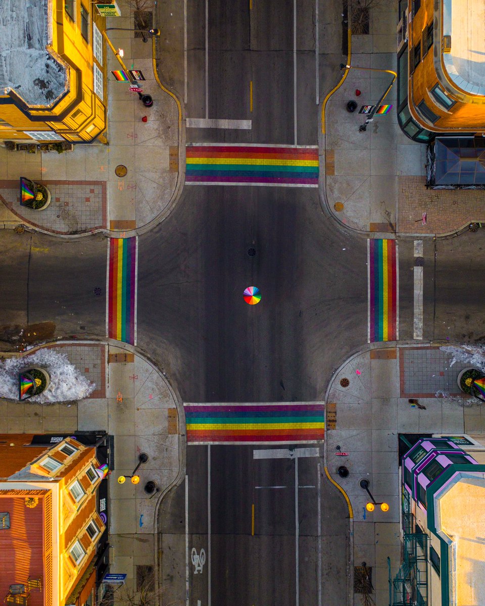 Rainbow 🌈 Intersection