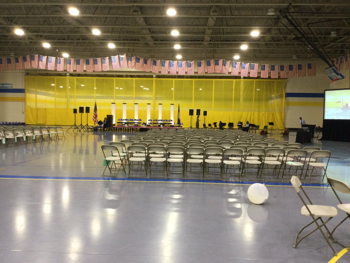 Ready for 8th grade promotion!! Congrats class of 2022! <a target='_blank' href='https://t.co/9A0fazn0eX'>https://t.co/9A0fazn0eX</a>