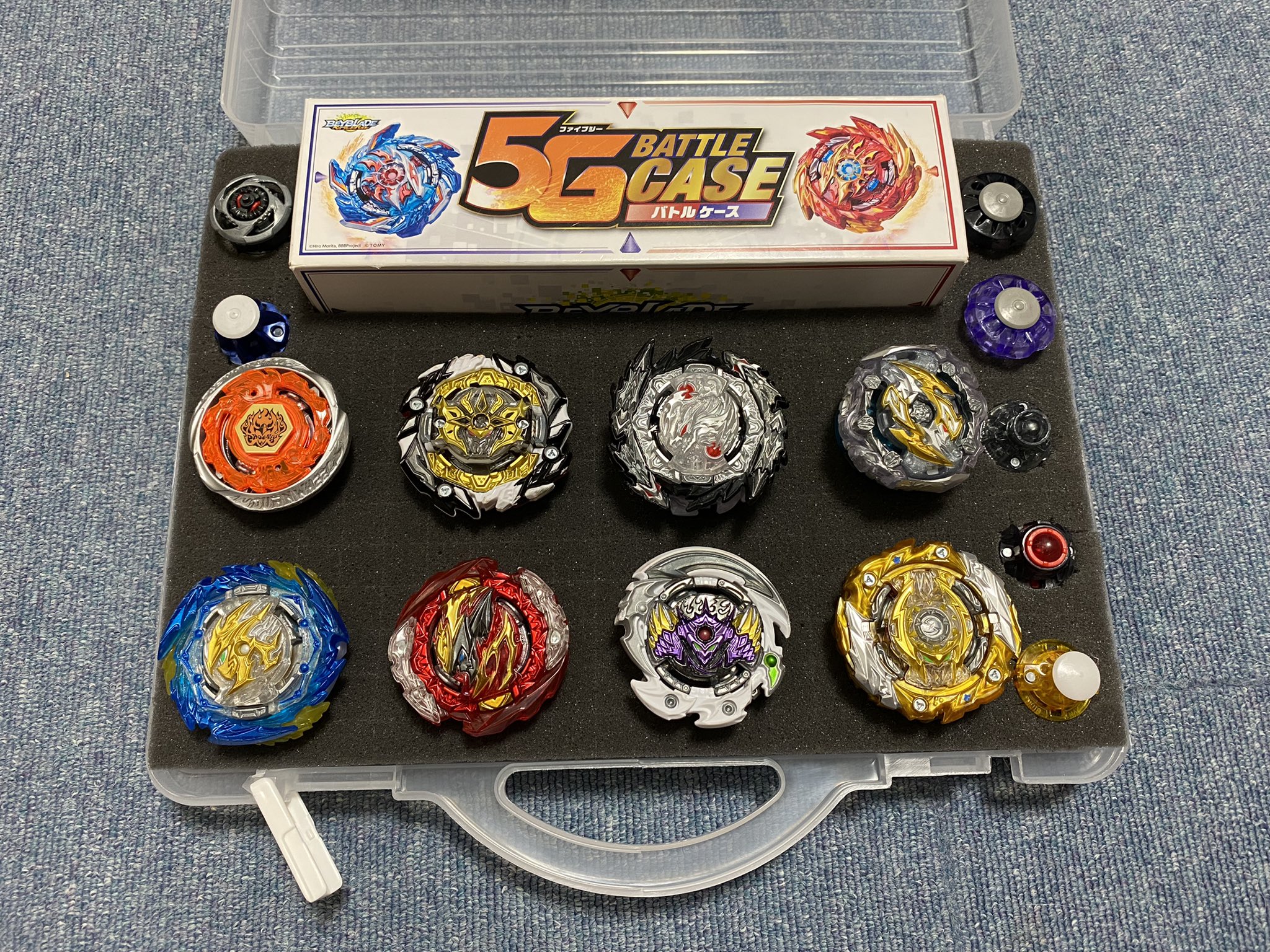 ベイブレードバースト　セット　サイン入りケース付き ベイブレードバーストセットサイン入りケース付き