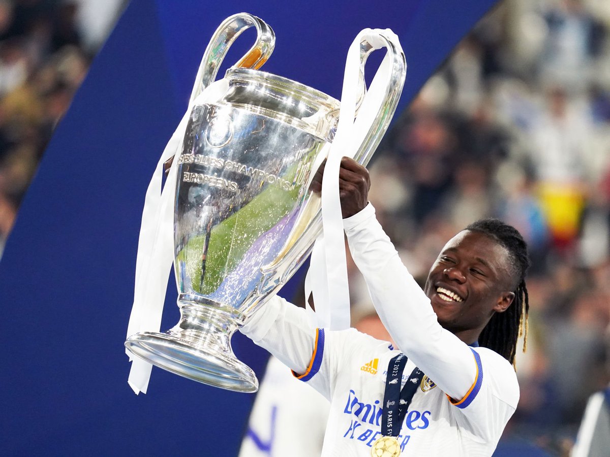 StopThatCama's tweet photo. 🚨Eduardo Camavinga has been nominated for the Golden Boy award 2022. 🤩👑 https://t.co/oKkMa9rCO3