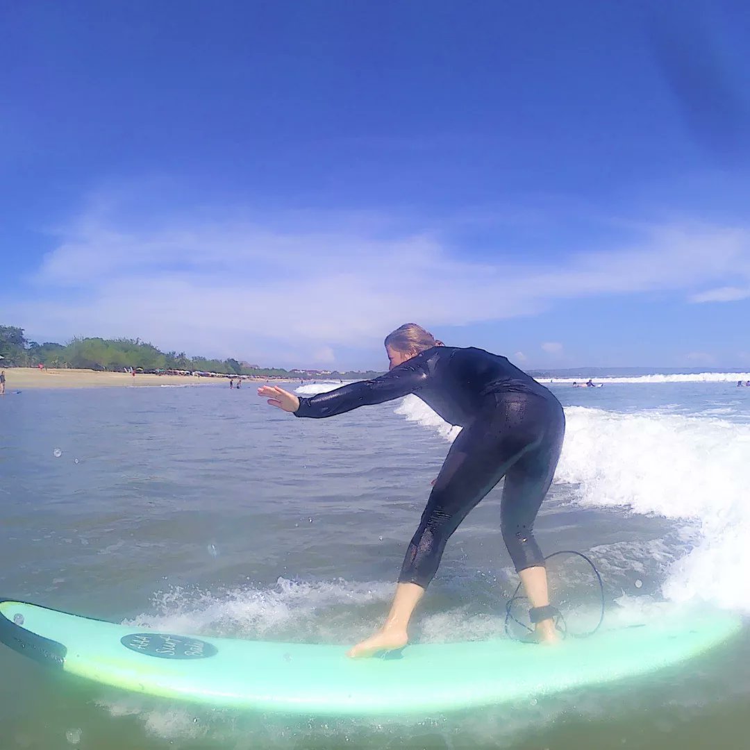 aaa_bali's tweet photo. Jamie &amp; Poppy having a great time with Us! 🤙🏄‍♀️🌊🏄‍♂️
Thankyou for Choosing Us.🙏😊
•
•
•
#500ADAY #1000ADAY #instantfollow #Follow4Follow #follow #FollowME #IFollowAll #ifollowback. https://t.co/Gy9LbHtkQC