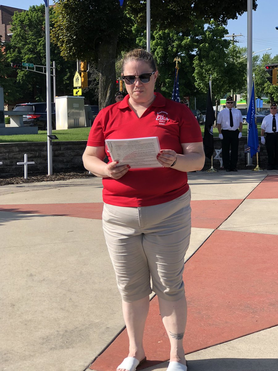 MatthewRSmith71's tweet photo. Kudos to Jerry Brien and the Kaukauna Elks for the great Flag Day ceremony at Veterans Memorial Park &amp; Ring of Honor in Kaukauna last evening.  Thank you for the flag donation to the District.  Thanks also to all of the veterans who assisted in the ceremony.  @962Elks @kaukaunasd https://t.co/ZTzat4514O