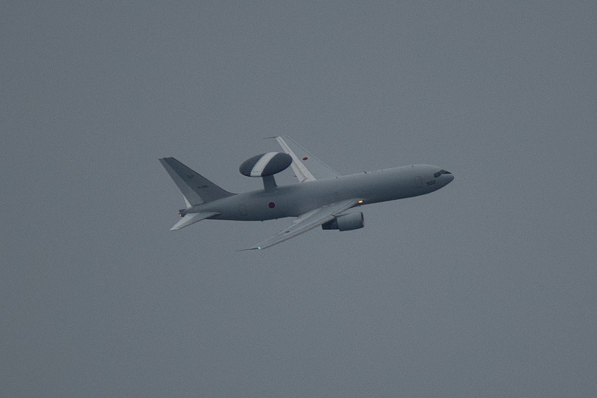 donguri_ka's tweet photo. 2022.6.15
浜松基地ナイト AWACS(E767)
#浜松基地 #警戒航空団 #e767 #602sq https://t.co/0n5fVZQi3e