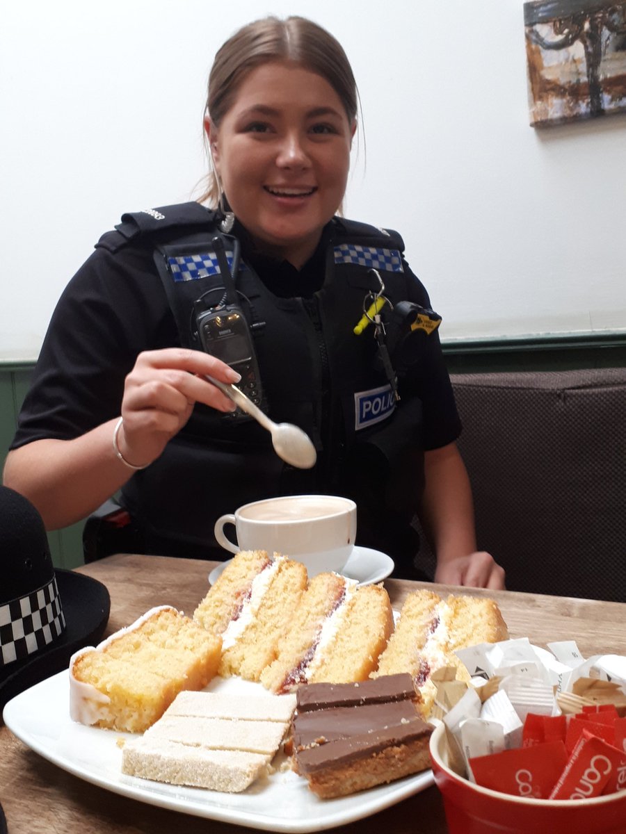 #Coffeewithacopper is now in progress at Cafe Eleganza #RossonWye Please come along if you want to discuss any issues #communitypolicing