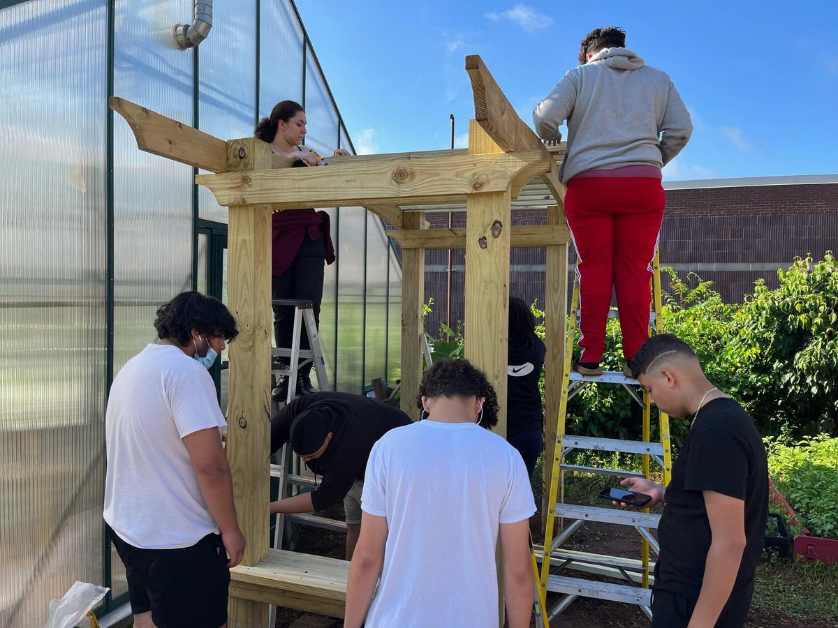 New Britain High School tweet media