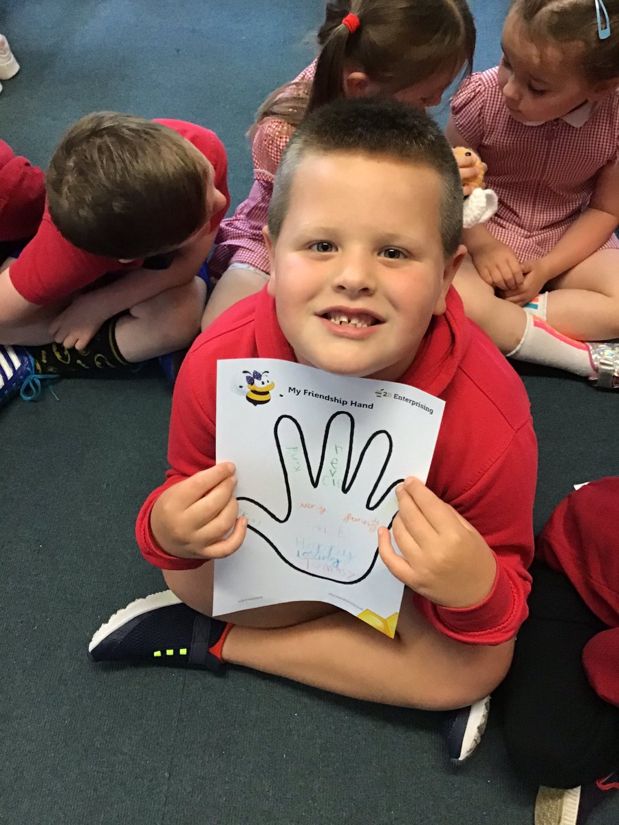 Penclawdd's tweet photo. #pencwhales Reception/Year 1 are having a wonderful afternoon with Rhiannon from @2BEnterprising. We have heard a story about the Bumbles of Honeywood and have learnt about Friendship. Thank you to CKs Foodstores for sponsoring the programme.#pencfp #pencr1 @2BEnterprising https://t.co/FXRHqsWoFn