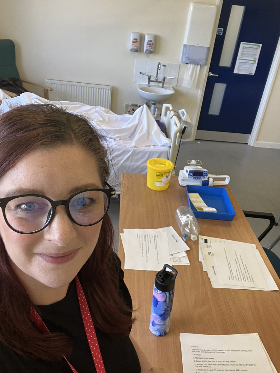 __SarahPotter's tweet photo. Time for my session on paediatric drugs in resus
#ResusPlus
@ed_bath
@RUHBath https://t.co/nUaV8mVWHE