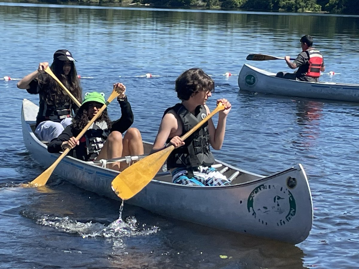 Ruby73682222's tweet image. Kearney Day 2 @SOESKearney we paddled, swam, played Predator and prey, learned to start a fire and enjoyed a camp fire at the end of the day! What a fun filled day it was! @IonviewPS @LC3_TDSB @Rickstar_tdsb