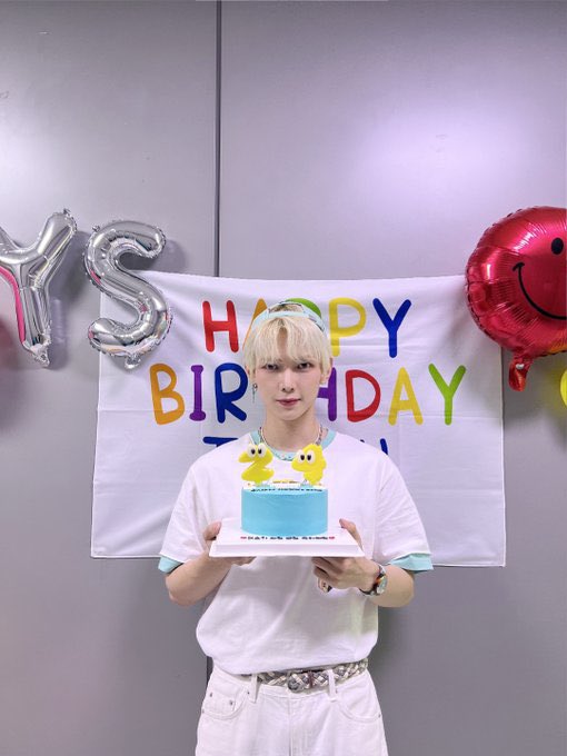 _me_ng0's tweet photo. 완전 잼민이 같음,,❤️❤️
ㄴ 오히려 좋아 https://t.co/VMGBYE8s3a