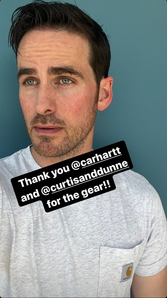 CaptainColin_'s tweet image. OMG A SELFIEEE 💙