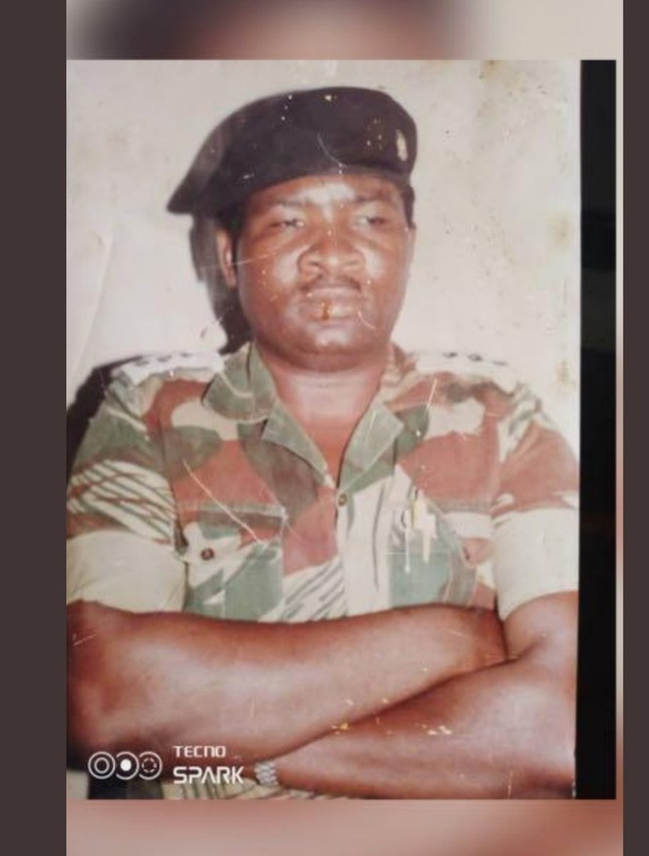 IntlCablesNet's tweet photo. UNREPORTED: Another Major died on the 10th &amp; was buried 2 days ago. Born in 1960, Major Tshudini Zilawe Moyo went to school with Alfred Nikita Mangena &amp; joined the struggle together. At the time of death, he was bleeding through the nose, mouth &amp;ears. He died enroute to hospital. https://t.co/XFYrUkH7oP