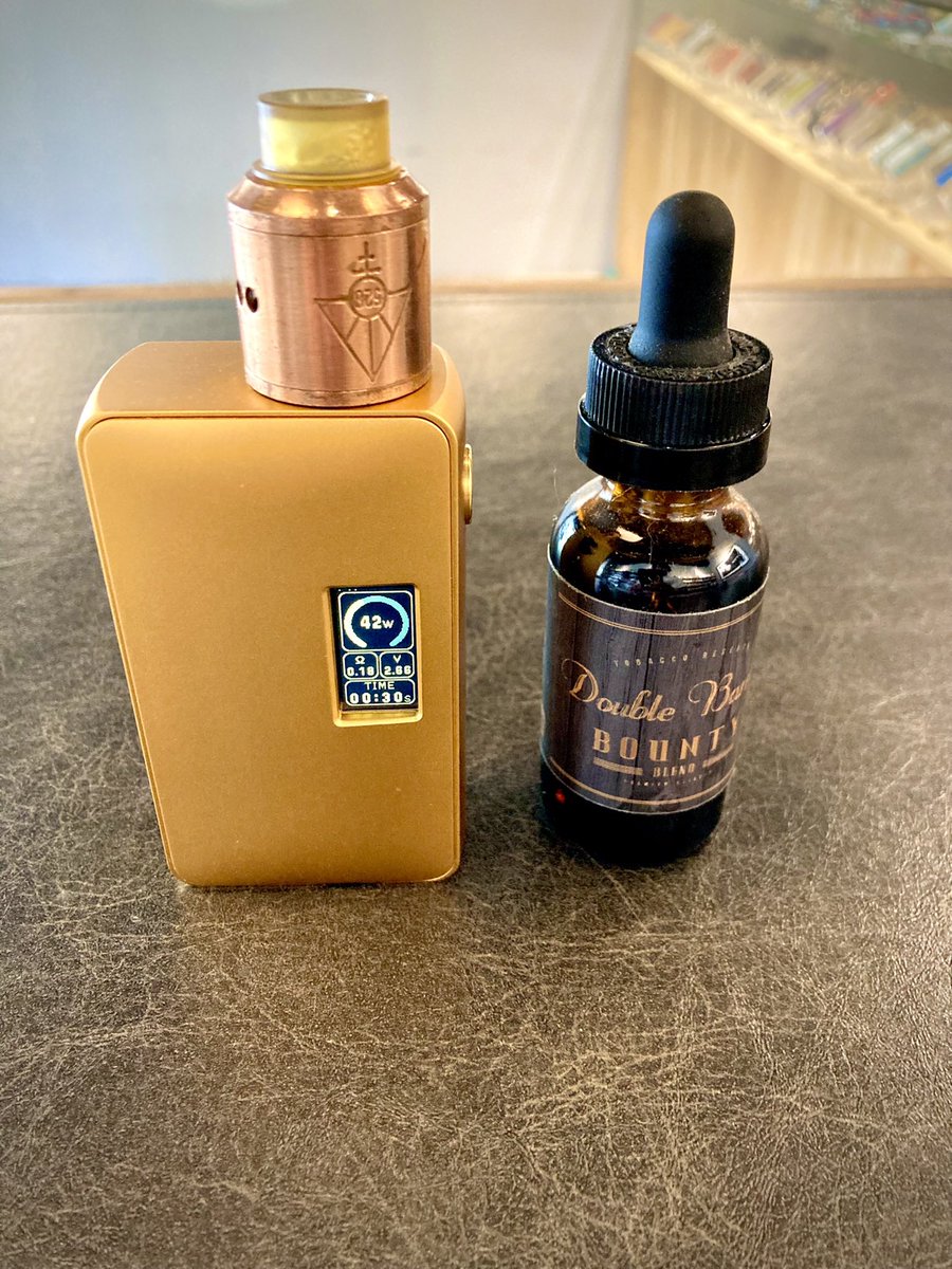 父の日SALE開催中です♪

本日も雨にも負けず元気に営業しております✌️

お得な機会に是非！VAPEを試してみて下さい♪

veryveryvape.jp/?mode=grp&gid=…