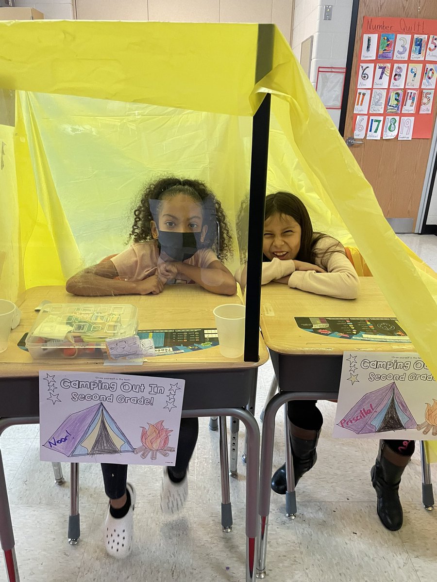 Mason2nd's tweet photo. Yesterday we had a Classroom Camp Out party! We hung out in desk tents, ate s’mores in the morning and had free time and LOTS of snacks in the afternoon! #triangletigers https://t.co/sD7oskEKfr