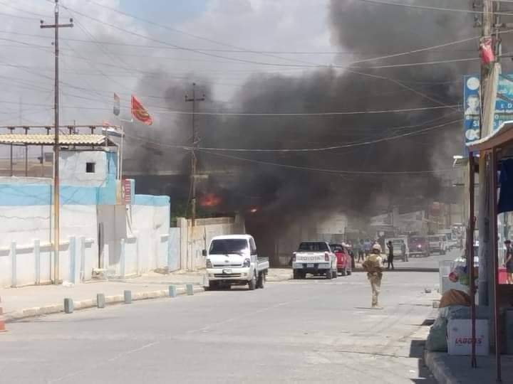 Yazidinews_En's tweet photo. Breaking News ⭕️
Turkish warplanes bombarded Asaysh of Ezidkhan sites in #Sinoni, #Sinjar District.
According to local sources there are civilian victims as result of the bombarding. https://t.co/BRVqTrfS7J