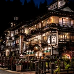 【話題】おしんのロケ地にもなった銀山温泉が大正ロマン溢れてる……