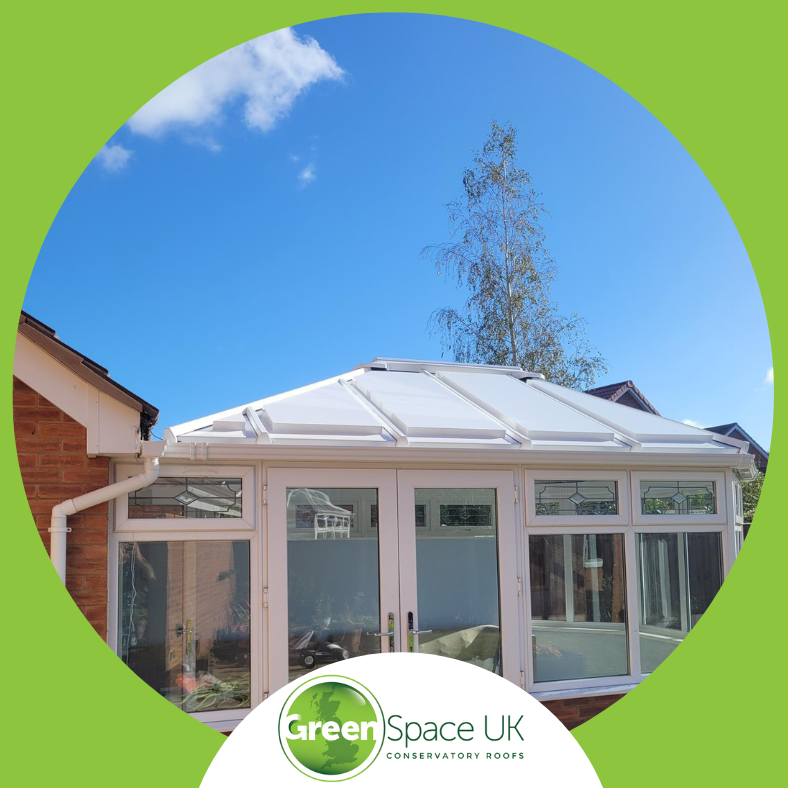 gogreenspace's tweet photo. Our panels help to keep your conservatory cooler in the summer so you can use it all year round! https://t.co/lOZ7IOOb9k