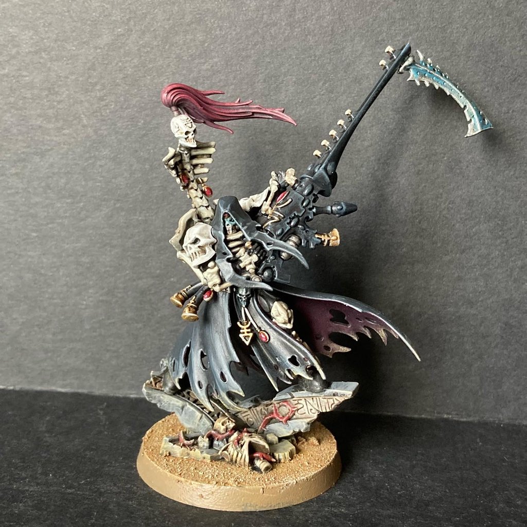 pmetcalfe81's tweet photo. Maugan Ra. I’m pleased with how he has turned out considering it was a relatively quick paint job. #paintingwarhammer #warhammer40k #eldar #aeldari #phoenixlord #darkreaper #mauganra #warhammercommunity @WarComTeam https://t.co/h0rDVeDaGZ