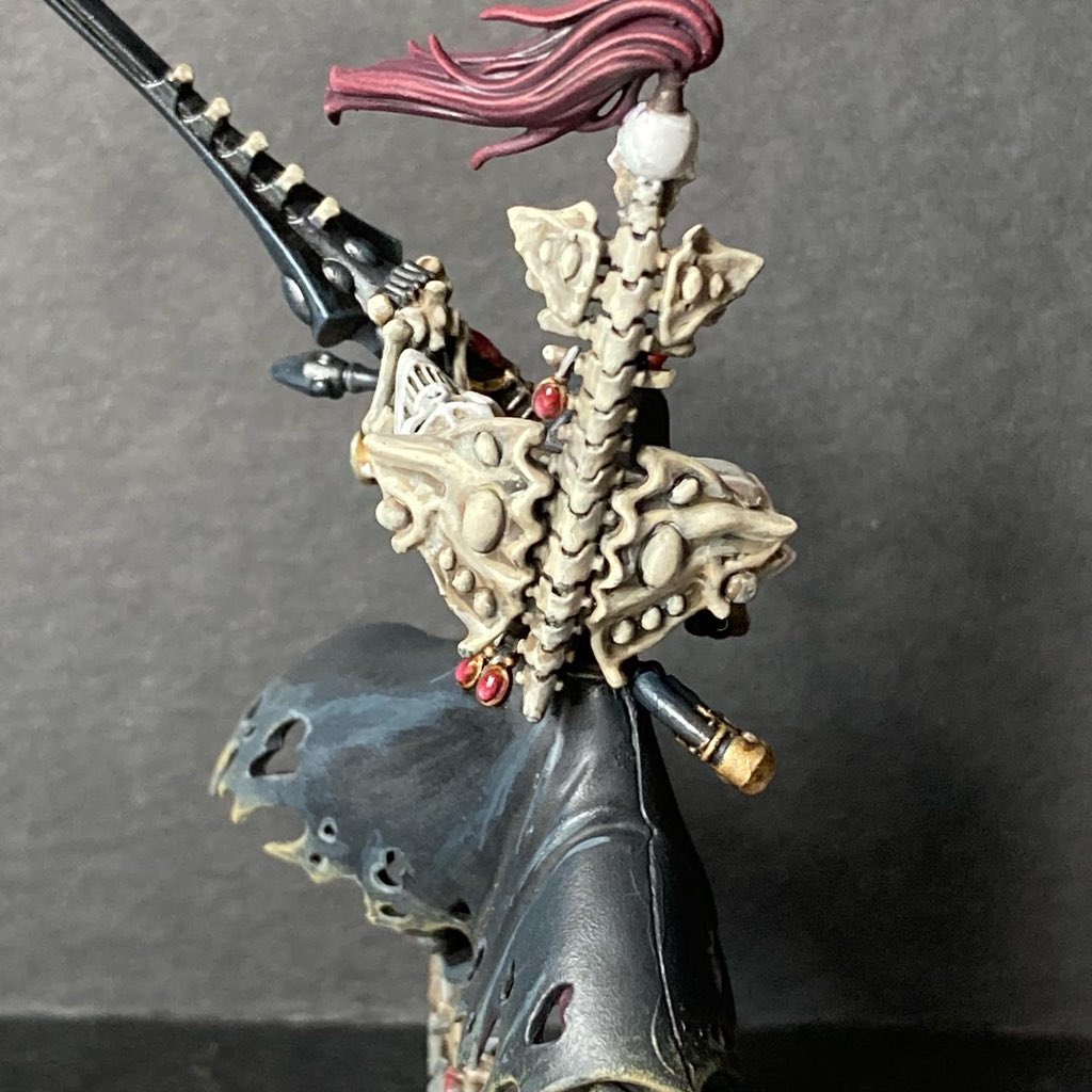 pmetcalfe81's tweet photo. Maugan Ra. I’m pleased with how he has turned out considering it was a relatively quick paint job. #paintingwarhammer #warhammer40k #eldar #aeldari #phoenixlord #darkreaper #mauganra #warhammercommunity @WarComTeam https://t.co/h0rDVeDaGZ