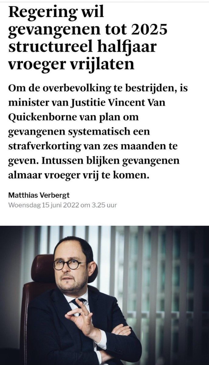 DeWitSophie's tweet photo. Het verschil tussen woord en daad. 
Straffe aankondigingen in 2020 (foto links) en het tegenovergestelde doen in 2022 (foto rechts).
Deze minister kan dat. https://t.co/eUre8ib5z0