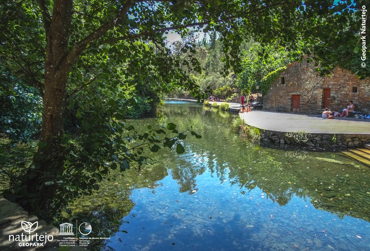 Geo_Naturtejo's tweet photo. Fróia River Beach In Proença-a-Nova at @Geo_Naturtejo  Classified with #AccessibleBeachFlag and #GoldQuality by #Quercus. 🏊‍♀️🥇 https://t.co/bCBQvqEGbe