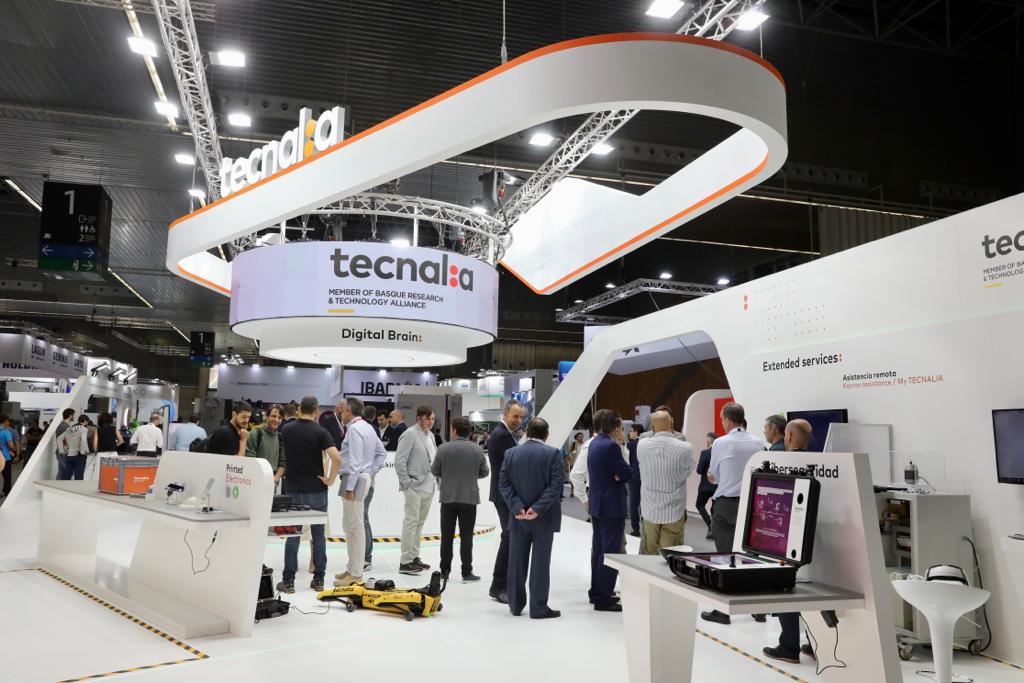 🗣 En TECNALIA hemos desplegado en la #BIEMH22 un stand de casi 300 metros cuadrados para mostraros la evolución de los ESPACIOS CLAVE DE TRABAJO dentro de #LaNuevaEmpresa industrial a través de 20 DESARROLLOS PUNTEROS
🖐 No dudéis en pasar a visitarnos
📍 Pabellón 1 - stand E-11