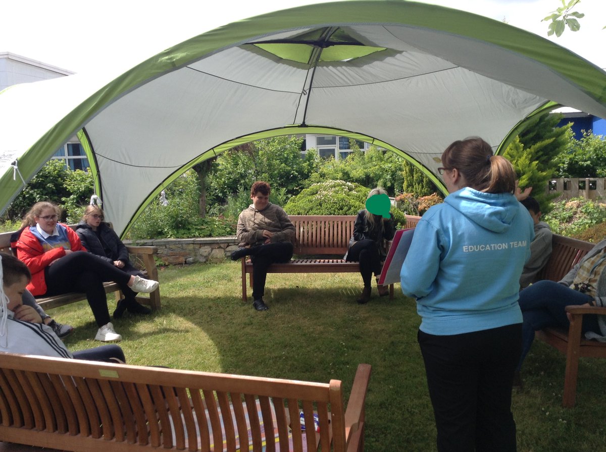 TheHiveDHS's tweet photo. This week we had Claire from the Scottish SPCA visit, to help us understand more about the animals that live in Scotland. We were on the lookout in our garden for different animals, then we had to figure out what was the best way to help the animals. 🐝🌿🦔🐑🦢 #ScottishSCPA https://t.co/aQgEB7MVnS