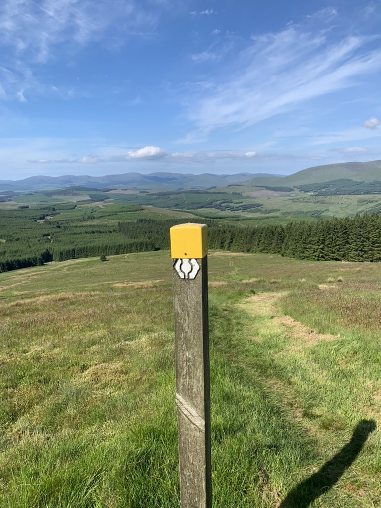 ArbroathJambo's tweet photo. Warm as toast at the summit of Benbrack 1908 feet above sea level on Day 6 of the Southern Upland Way #StridingArch @IainR0bertson https://t.co/BgqQd9Oi8O