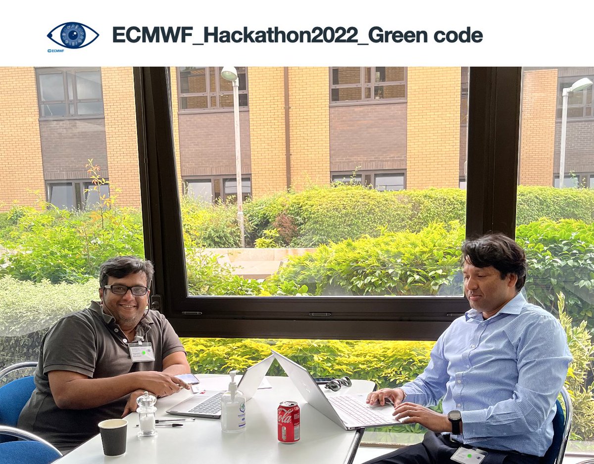 EsperanzaCuart1's tweet image. 📣#VisMetHack #hackathon @ECMWF results❗

Green Code team visualized incremental #climate anomalies over time using #ERA5 #ClimateDataStore @CopernicusECMWF

Watch their presentation 📹 🗣️ during the Show&amp;amp;Tell here: vimeo.com/719601351/65c6…