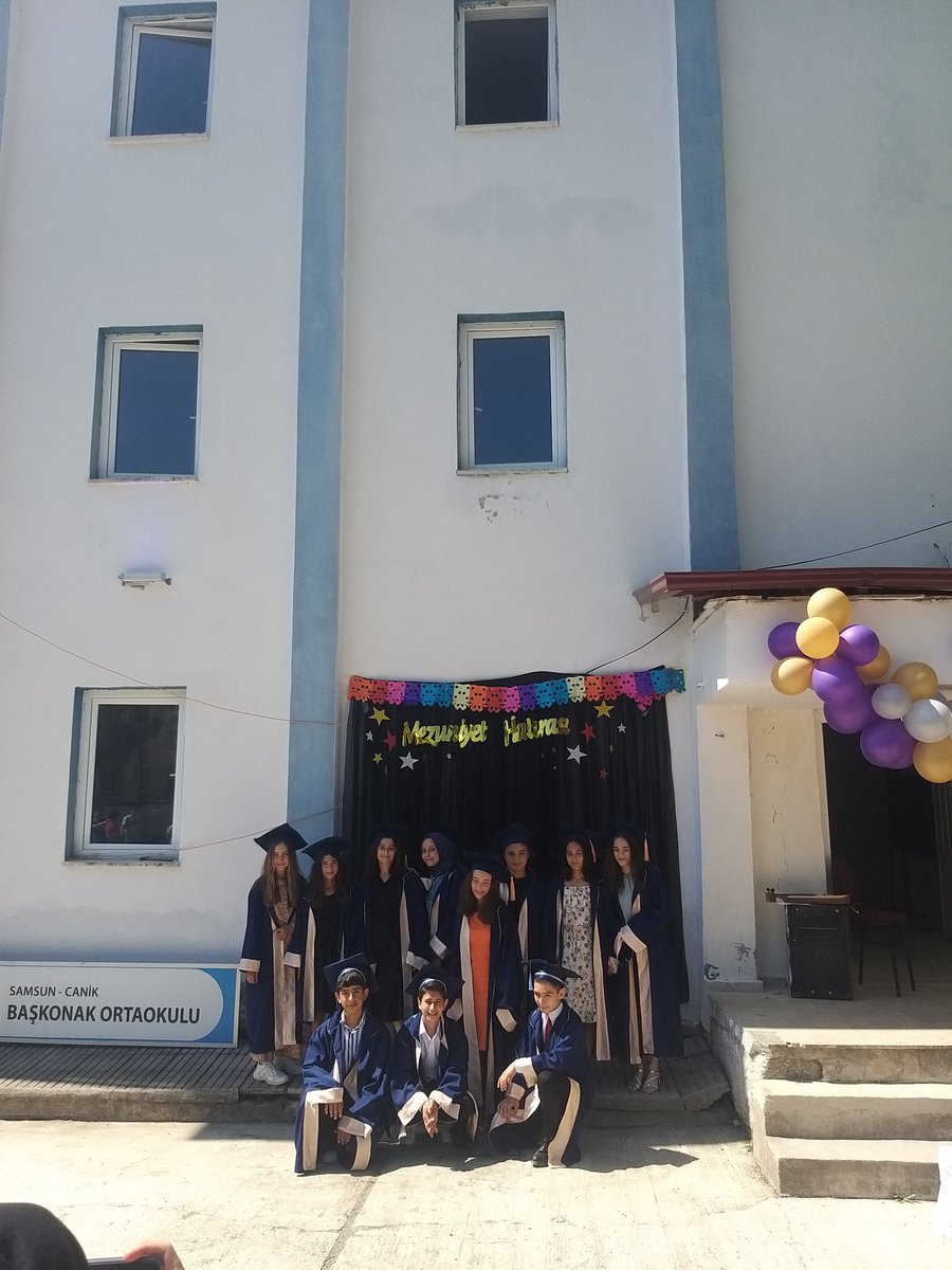8. Sınıf öğrencilerimiz mezun oluyor.
<a href="/CanikMem/">Canik İlçe Milli Eğitim Müdürlüğü</a> <a href="/ErkanYagir/">Erkan Yağır</a> <a href="/mersalh/">Ömer Salihoğlu</a> <a href="/hld_0819/">Levent DEMİR_08</a> <a href="/Muhammetttoz/">Muhammet</a> <a href="/yasarrdemircii/">Yaşar</a> <a href="/serpilyldz1/">serpil yıldız</a> <a href="/adalkic/">abdullah</a>