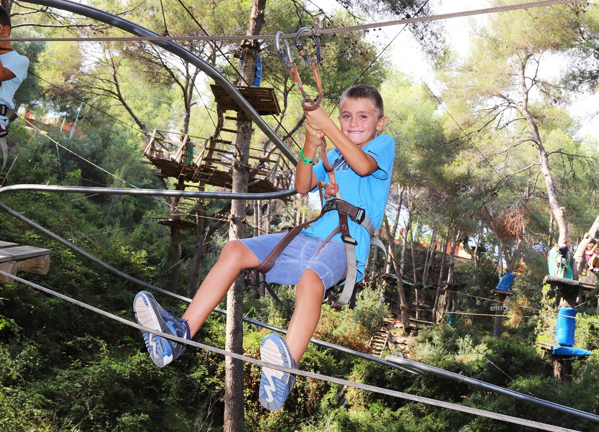 EnglishSummerSA's tweet photo. Best time of the year is coming... only 10 days left!!!🤩🎉🇬🇧🐸⏳🎊

#summercamps #countdown #campamentos2022 https://t.co/7NUM75vbXu