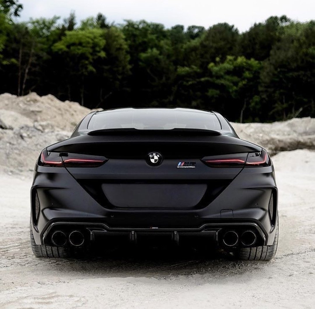 𝑾𝒐𝒓𝒍𝒅𝑾𝒊𝒅𝒆𝑪𝒂𝒓𝒔™🌍 on Twitter: "Fully black BMW M8 🦇 https://t.co ...