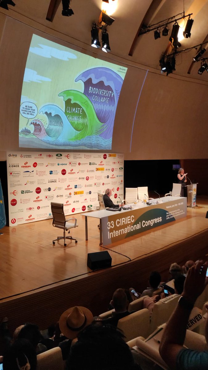 blockchainfue's tweet photo. 🔝🔝🔝Asistimos a la clausura del #33CIRIECCongress con @MazzucatoM y su 💡análisis sobre #economía y #gobernanza públicas como #motor de #innovacion ante los #desafíos del s. XXI 🔗🔛🔗
#blockchaintechnology #CooperativeAction #economy #change https://t.co/HrUn7PBV5i