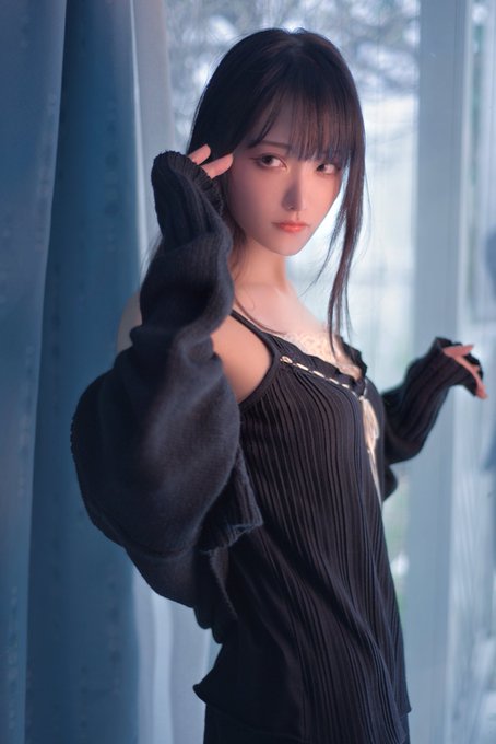 コスプレイヤーしろさきのTwitter画像44