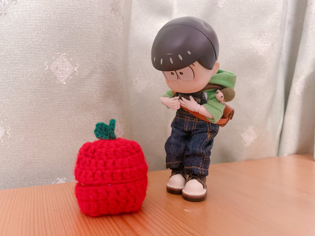 maccya000's tweet photo. だーれだ🍎 https://t.co/xWxW39vpQy
