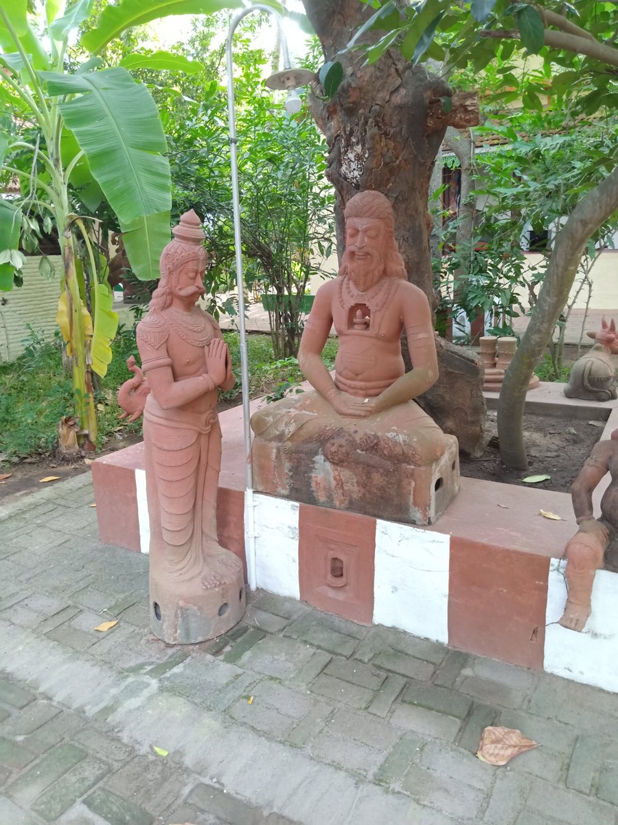 Arvind Iyer (@longhandnotes) on Twitter photo <a href="/vezhamukhan/">Ganeśan</a> <a href="/shrauta/">श्रौत</a> <a href="/goghritaM/">vAhana</a> <a href="/GhorAngirasa/">āṅgīrasaśreṣṭha</a> <a href="/Telugutalli/">Kaivalyam</a> <a href="/Gopalee67/">Prof.S.Venugopalan🇮🇳</a> The portrayal of Pūcalār Nāyaṉār by S Rajam lent itself as a fitting illustration here for "worship of Śiva within the heart".
youtube.com/watch?v=EUfAVB… 12:46-14:23
This tribute in terracotta to Pūcalār also closely resembles the imagination of S Rajam.
x.com/IndicaOrg/stat… <a href="/vezhamukhan/">Ganeśan</a> <a href="/shrauta/">श्रौत</a> <a href="/goghritaM/">vAhana</a> <a href="/GhorAngirasa/">āṅgīrasaśreṣṭha</a> <a href="/Telugutalli/">Kaivalyam</a> <a href="/Gopalee67/">Prof.S.Venugopalan🇮🇳</a> The portrayal of Pūcalār Nāyaṉār by S Rajam lent itself as a fitting illustration here for "worship of Śiva within the heart".
youtube.com/watch?v=EUfAVB… 12:46-14:23
This tribute in terracotta to Pūcalār also closely resembles the imagination of S Rajam.
x.com/IndicaOrg/stat…