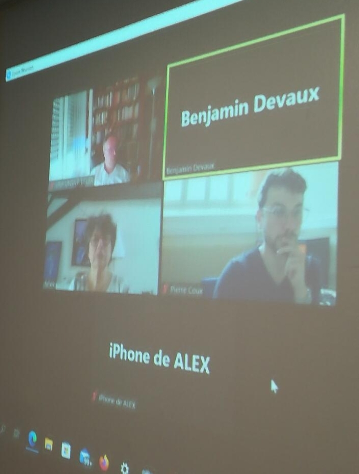 SE_UNSA75's tweet photo. La semaine dernière étaient réunis bureau et conseil syndical pour préparer la rentrée !
Pour l'occasion le @SE_Unsa est venu nous rendre visite.
Merci à @BenjaminSEUnsa @as_l71 @LiliaLarbi @LouiseSEUnsa75 @coux_pierre @paulineunsa @yannchampipi @LangloisSeunsa et aux autres ! https://t.co/XazYahBzGY