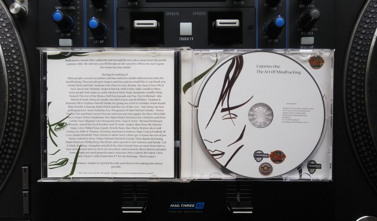 doctra4's tweet photo. Weekly, Recommended!!!
(Part23 of the 2022 season - June 15)

The Art Of Mindfucking / Cujorius One
Fullrespect!!!

***Participating composers***
Cujorius One

#HeadstickRecordings
#Headstick
#CujoriusOne
#doctra
#WeeklyRecommended https://t.co/xqeFyeClRK