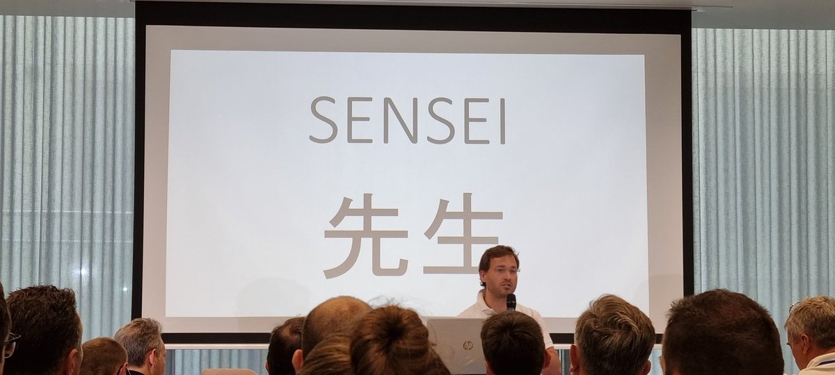 Comment trouver un #sensei ? "Je suis allé au Lean Summit et j'ai lu des livres" #leansummit avec <a href="/augustincanu/">augustincanu</a> de BTGO