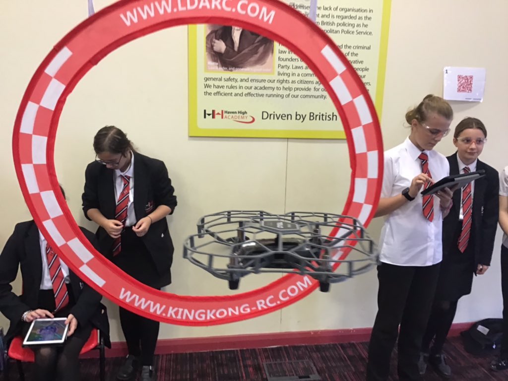 hyetteducation's tweet photo. Another amazing start to our day of #coding #drones with year 9’s @HavenHigh @VoyageEP. 
#STEM #codingforkids #swiftcoding #edutwitter #teachertwitter #Computing #STEMeducation https://t.co/0Ty8S4D182